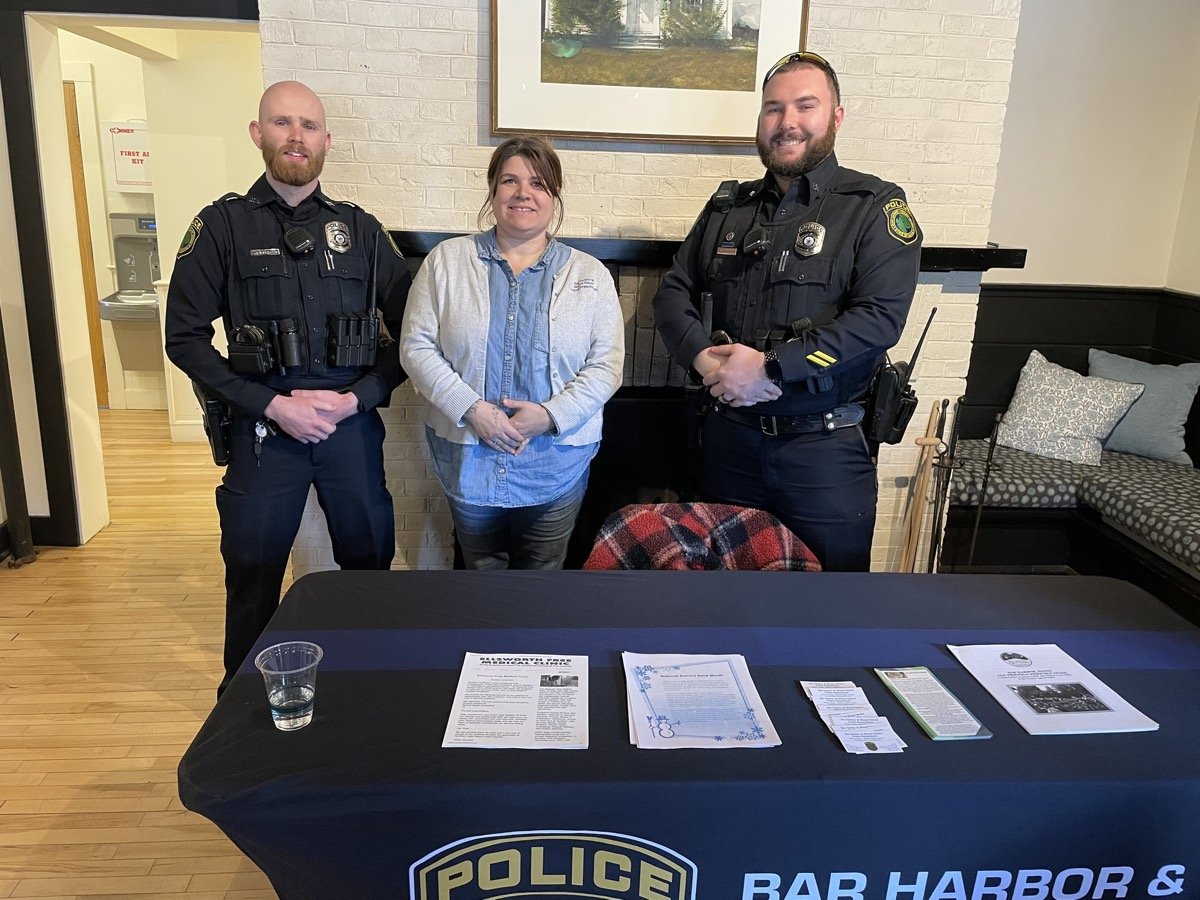 Officers and Mental Health Liaison at Community Cafe